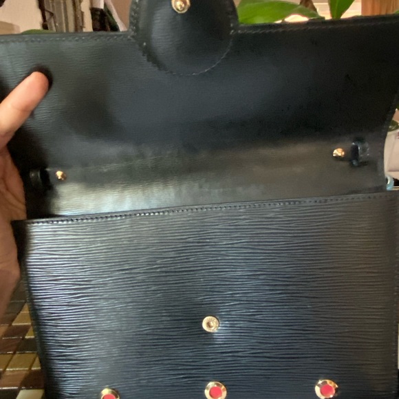 ❤️💲❤️💲FIRM PRICE💲❤️😍Rare😍Louis Vuitton Pochette Hublots😍 - Picture 9 of 16